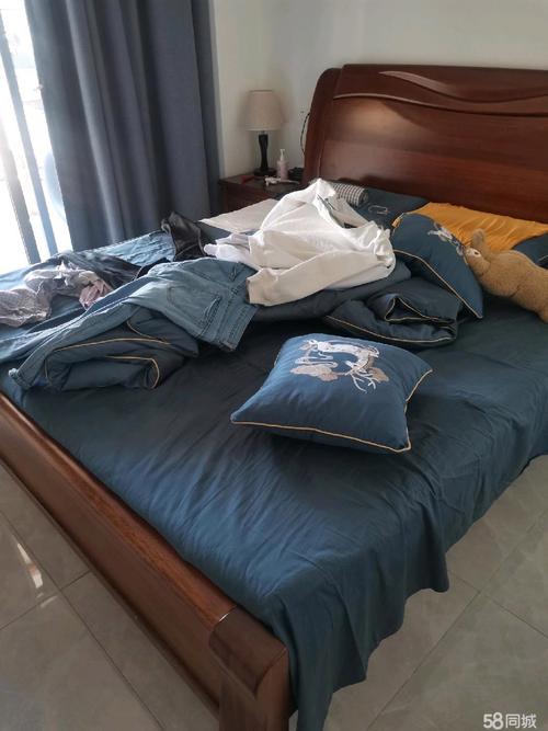 可服務家庭打掃,年底大掃除,辦公室保潔,專業開荒查看電話漳